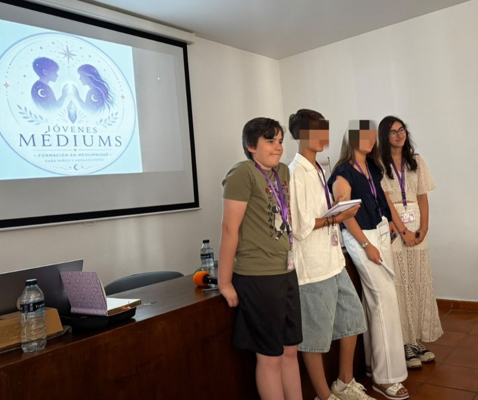 Ponencia de jóvenes médiums en El Secreto de Ronda
